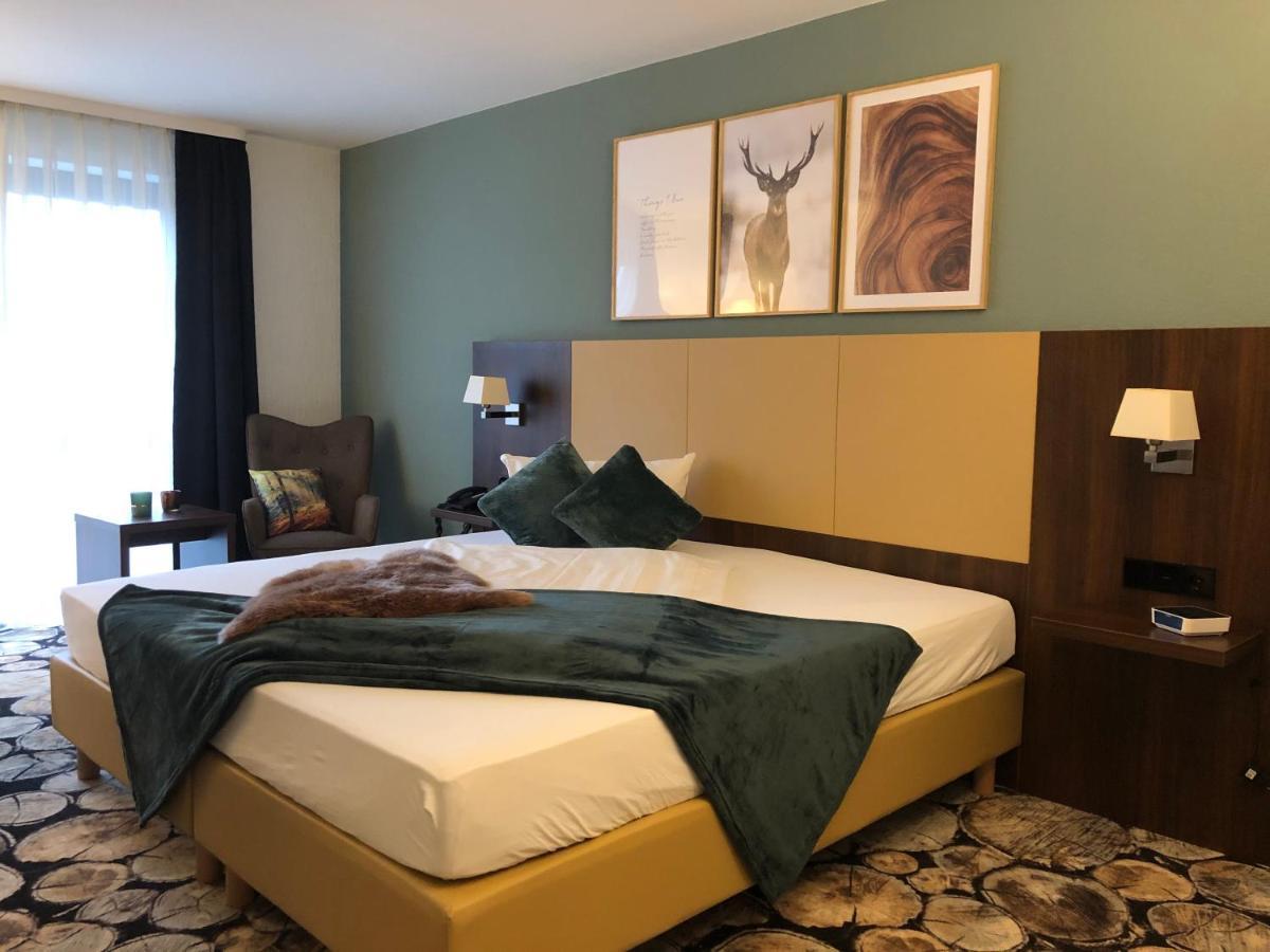 גינגן אן דר ברנץ Lobinger-Parkhotel מראה חיצוני תמונה