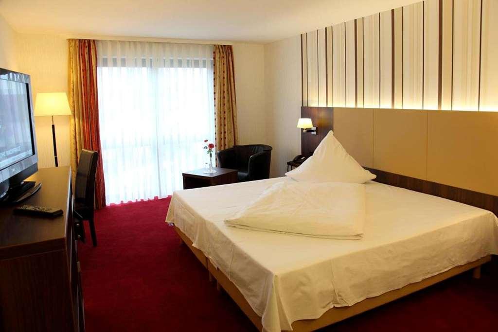 גינגן אן דר ברנץ Lobinger-Parkhotel חדר תמונה